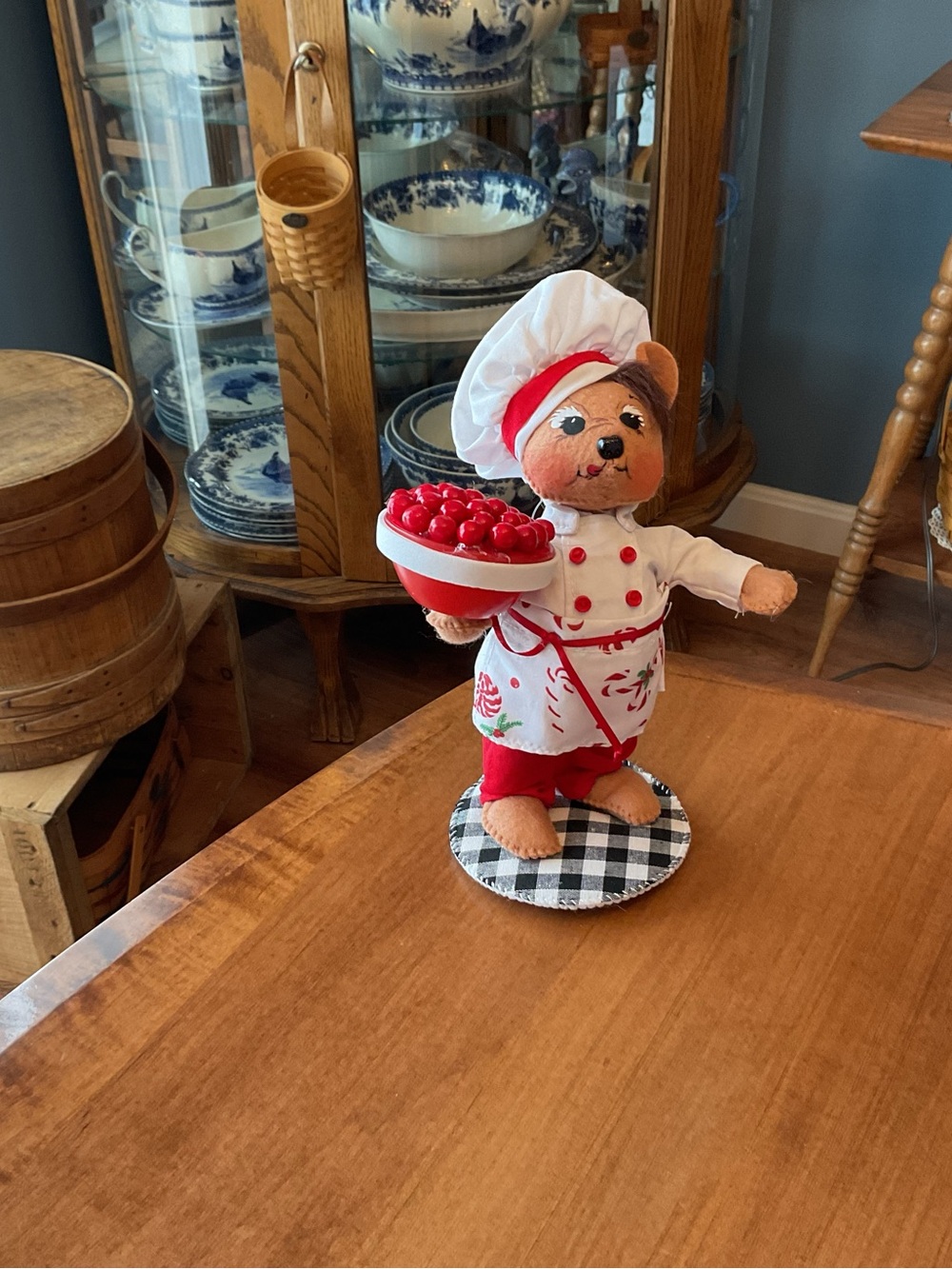 Annalee 8” Candy Cane. Lane Bear NWT